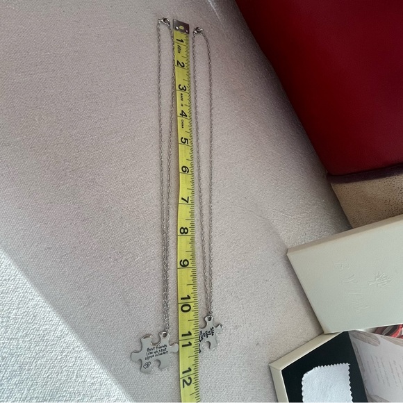 Silver Best Friend Puzzle Piece Necklaces - NWOT - 2 Piece Set - Picture 6 of 12